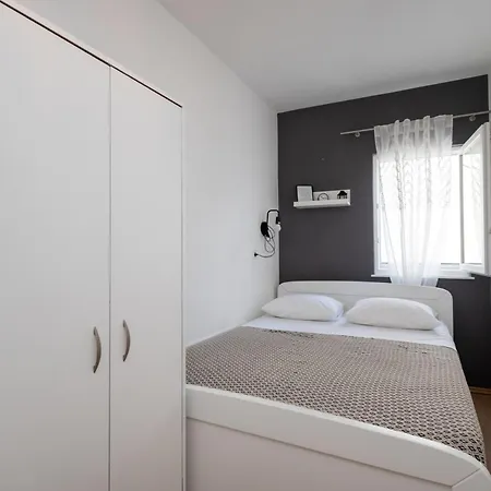 Apartment By The Sea Bibinje, Zadar - 22075