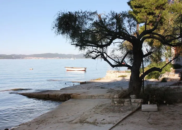 Apartments By The Sea Bibinje, Zadar - 5758 Bibinje
